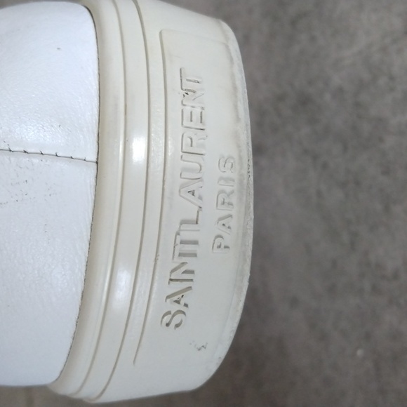 SAINT LAURENT - Picture 7 of 15